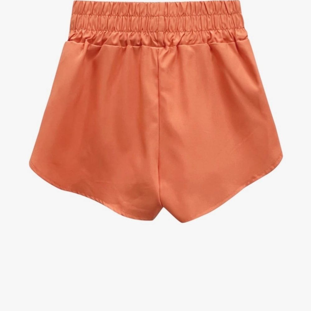 Women's High waisted "cooling tech" Athletic shorts size large - Picture 3 of 6